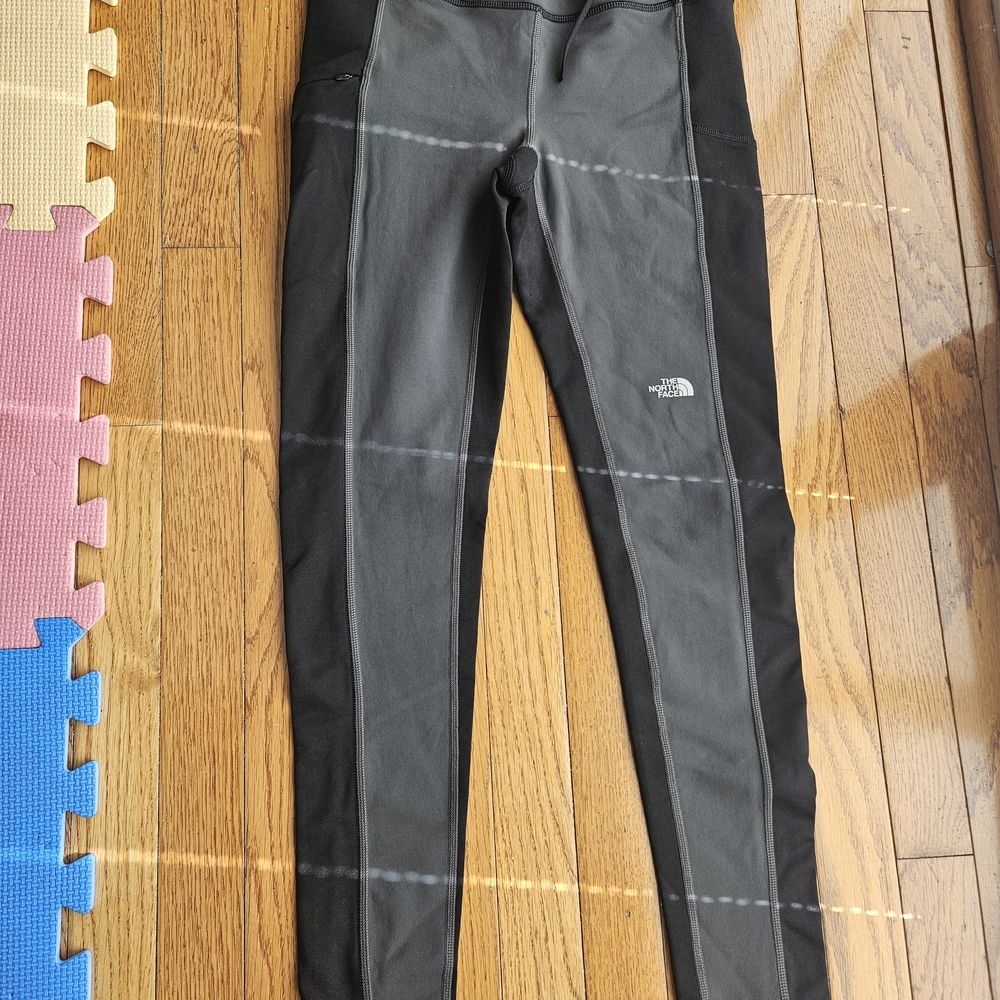 The North Face Winter Leggings for Women, size S